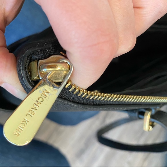 Michael Kors Purse - Picture 9 of 10